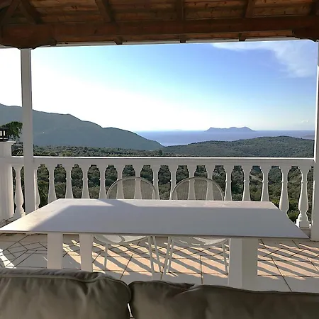 Eleftherion Comfort Living Lefkada Ξενοδοχείο με διαμερίσματα Φτερνό