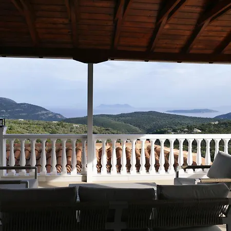 Ξενοδοχείο με διαμερίσματα Eleftherion Comfort Living Lefkada 4*