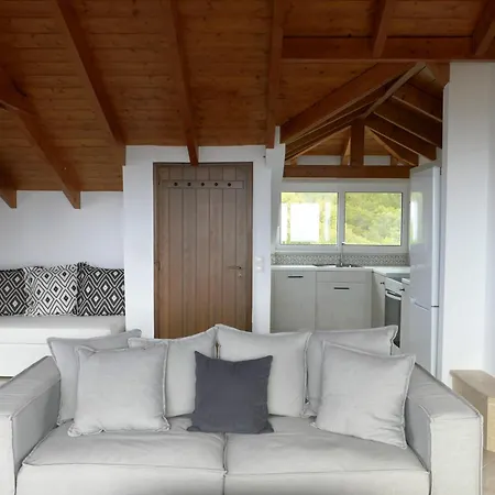 Eleftherion Comfort Living Lefkada Ξενοδοχείο με διαμερίσματα Φτερνό